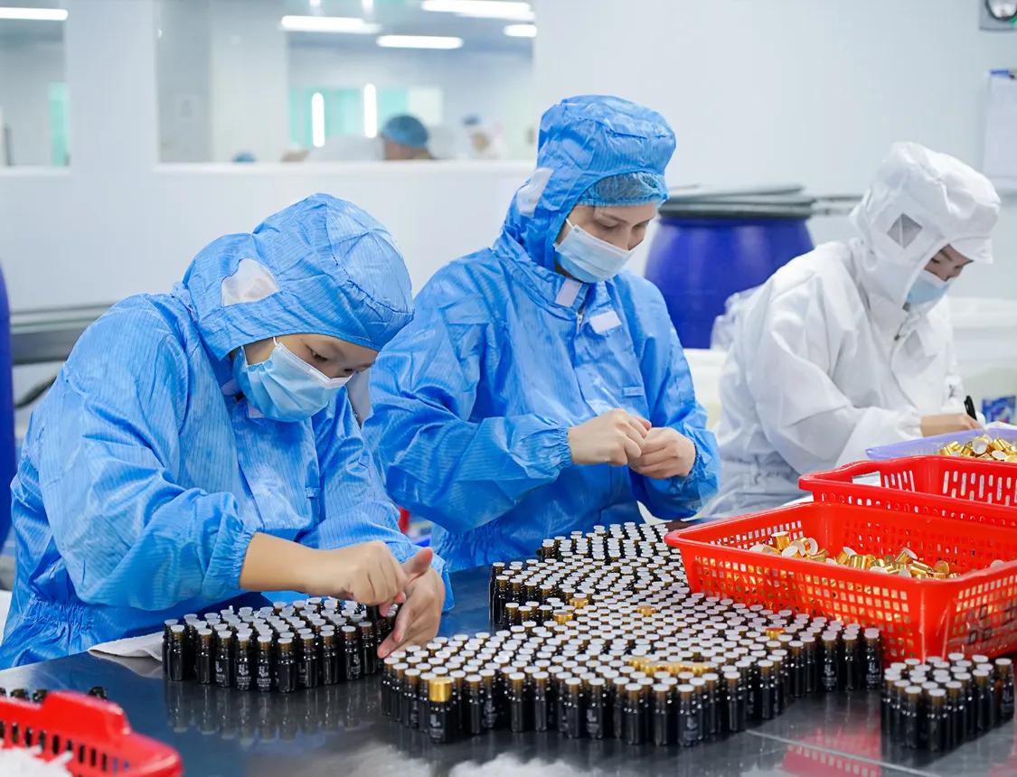Cosmetic manufacturing workshop